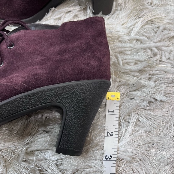 Aerosoles Ruffalo Suede Lace Up Bootie - EGGPLANT PURPLE - Size 8M - Picture 15 of 16